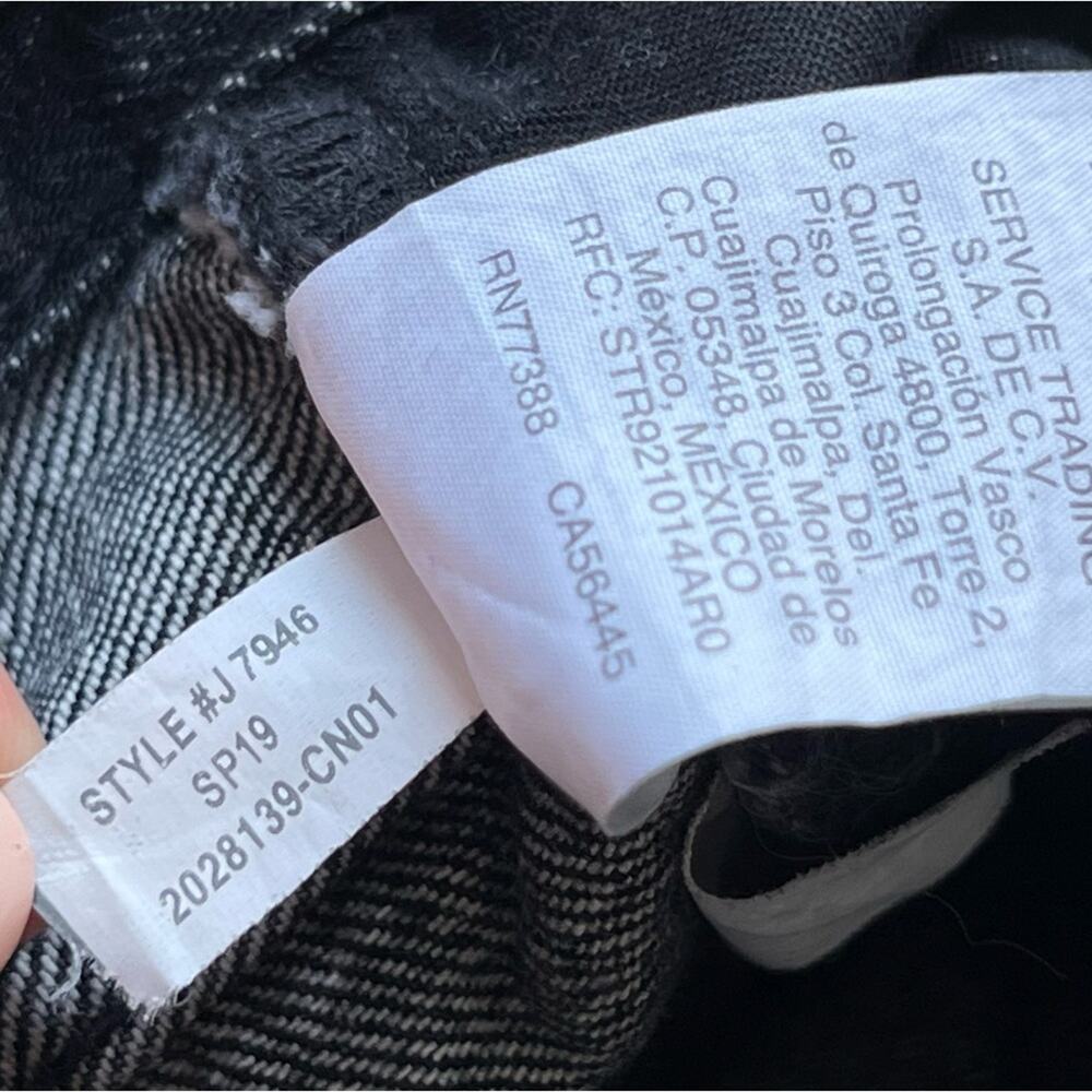 Madewell The Perfect Vintage Jean in Roxstone Wash: Knee-Rip Edition Women’s 24 - Picture 12 of 12